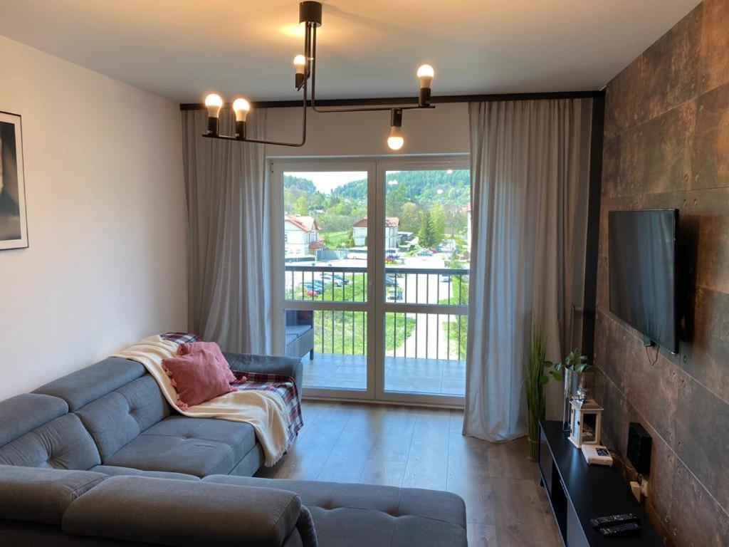 Bieszczady Apartament "Cicha Woda" Apartamento Ustrzyki Dolne Exterior foto